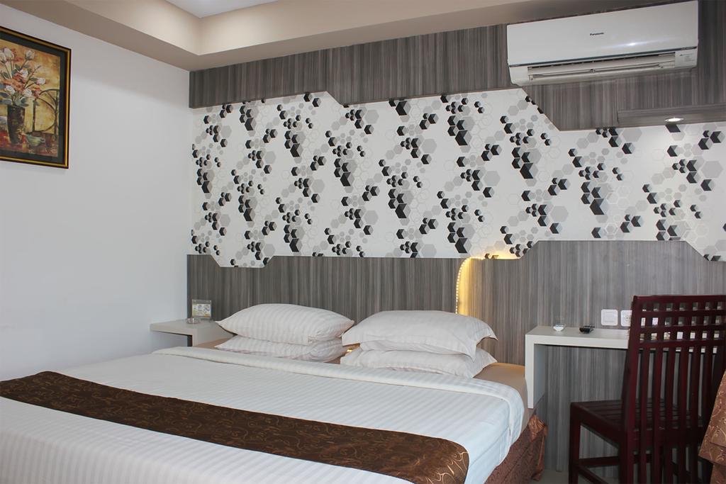 Grand Hotel จัมบี ภายนอก รูปภาพ
